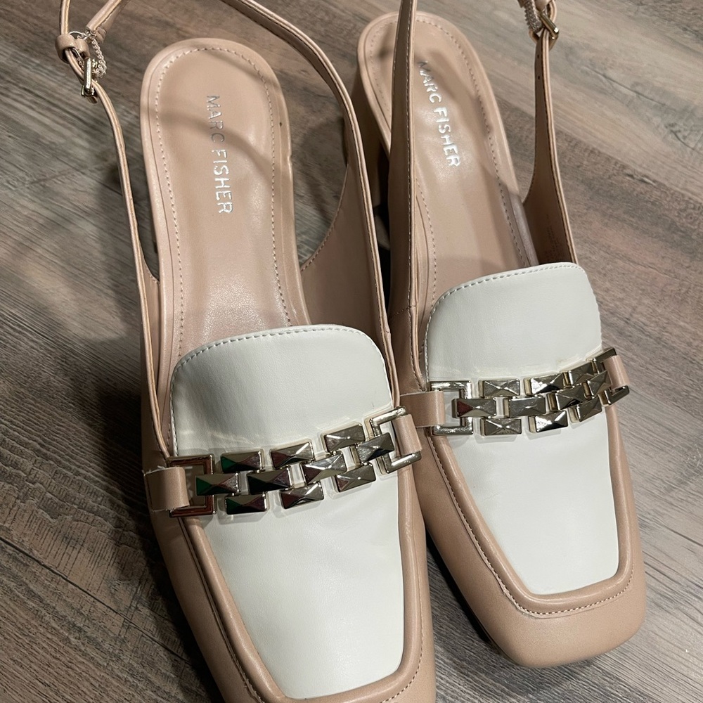 Marc Fisher Cream and Tan Slingback Loafers